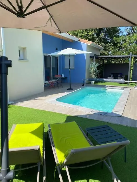Spa Prive Et Piscine Chauffee A 8 Km De Toulouse Montrabe